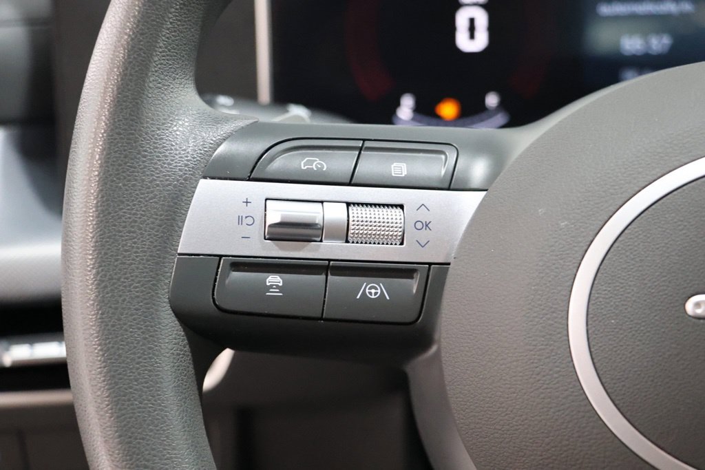Used 2025 Hyundai Sonata SEL FWD image 19