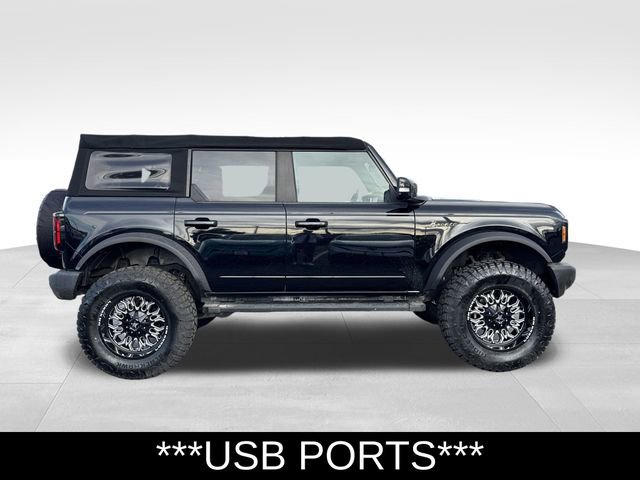 Used 2021 Ford Bronco Outer Banks image 3