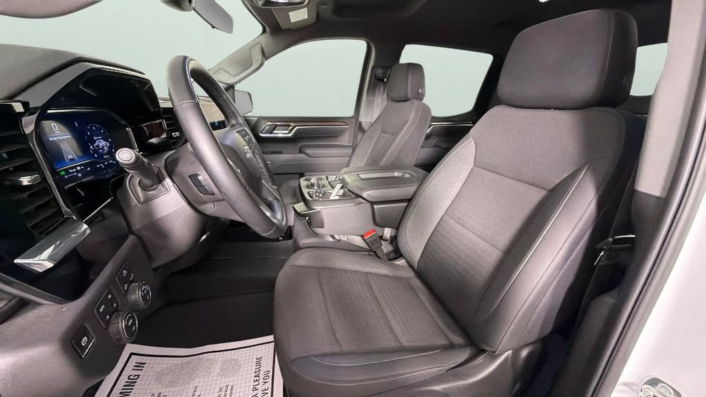 Certified 2025 Chevrolet Silverado 1500 LT Trail Boss w/ Protection Package AWD/4WD image 17