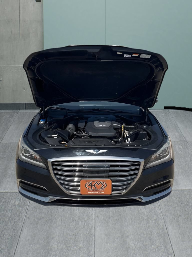 Used 2018 Genesis G80 3.8 RWD image 10
