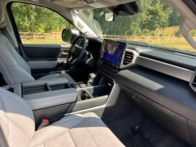 Used 2022 Toyota Tundra Limited AWD/4WD image 25