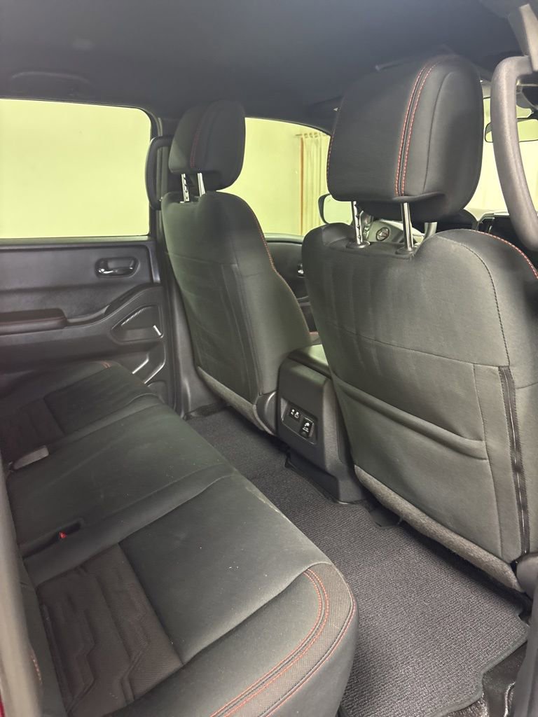 Used 2025 Nissan Frontier PRO-4X w/ Pro Convenience Package image 34