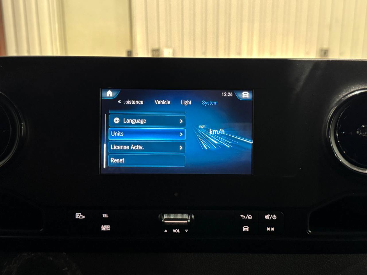 Used 2024 Mercedes-Benz Sprinter 2500 image 34
