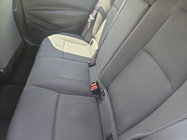 Used 2022 Toyota Corolla LE FWD image 17