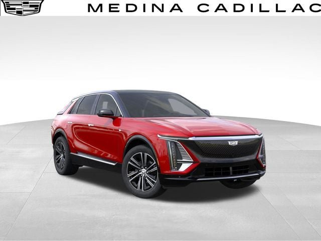 New 2027 Cadillac Lyriq Luxury w/ LPO, Floor Liner Package AWD/4WD image 7