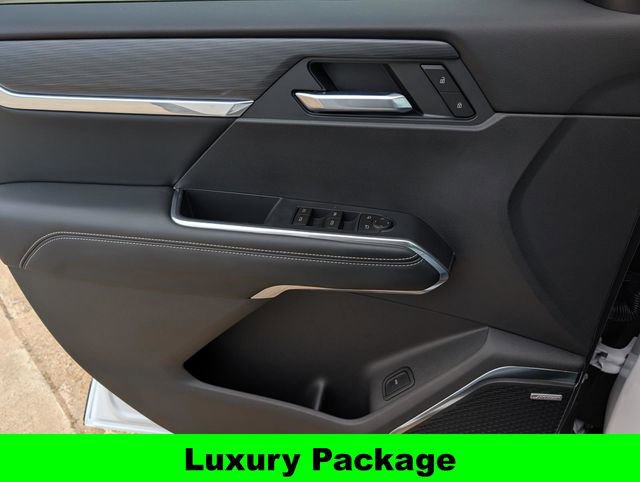 Used 2026 GMC Acadia Elevation w/ Black Edition image 21