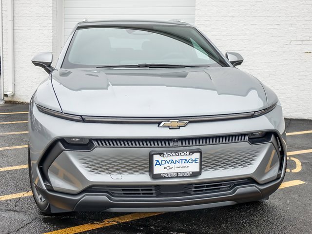 New 2026 Chevrolet Equinox EV LT image 11