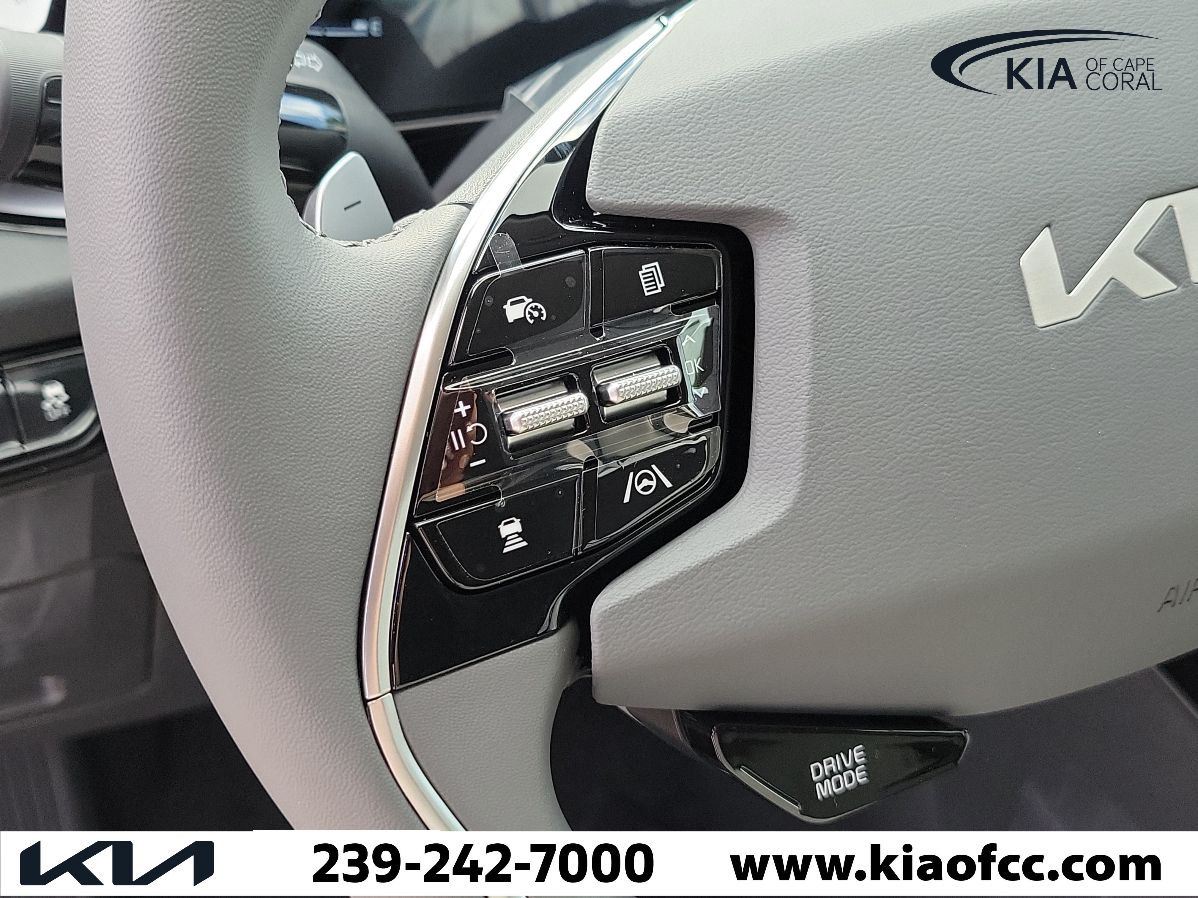 New 2026 Kia Niro EX FWD image 26