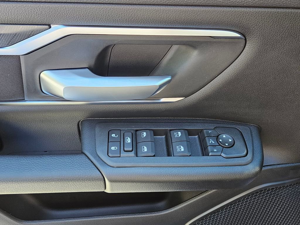New 2026 RAM 1500 Big Horn AWD/4WD image 30