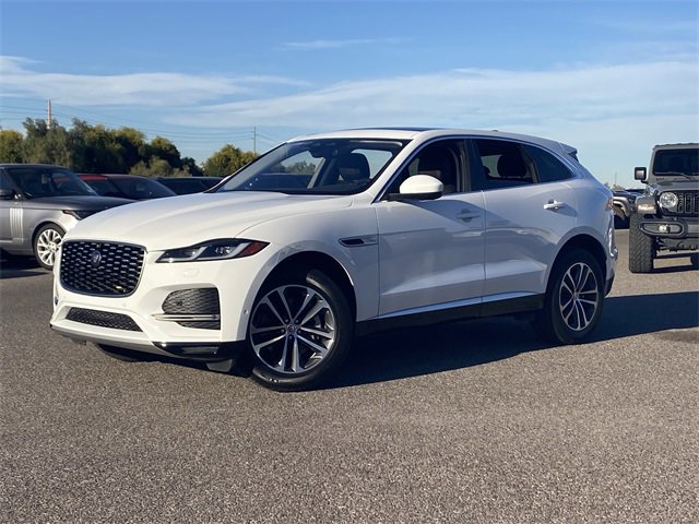 Used 2021 Jaguar F-PACE image 2