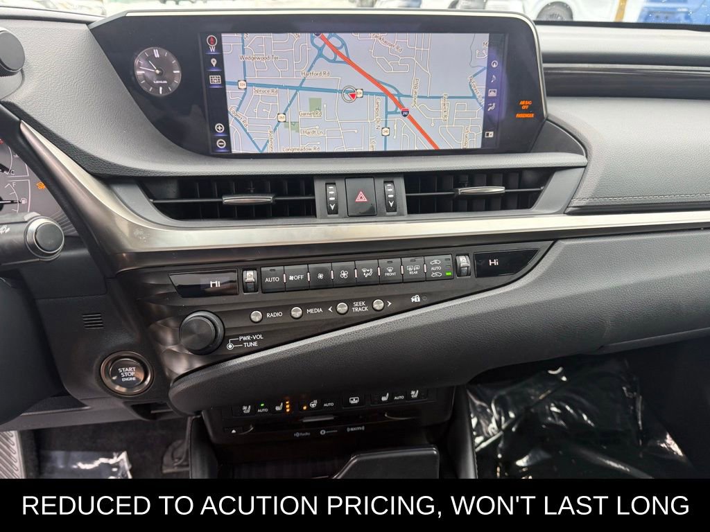 Used 2019 Lexus ES 350 Luxury w/ Accessory Package image 11