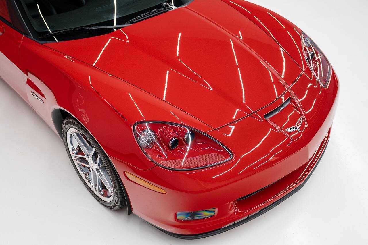 Used 2007 Chevrolet Corvette Z06 w/ Preferred Equipment Group RWD image 7