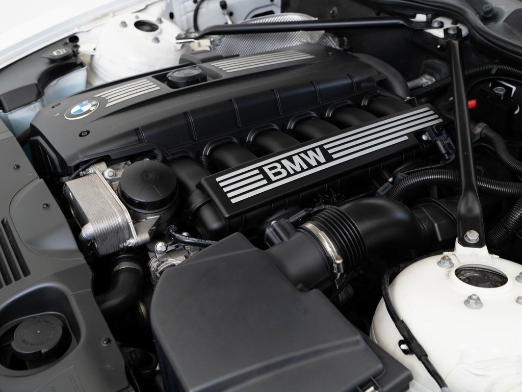 Used 2008 BMW Z4 3.0i image 47