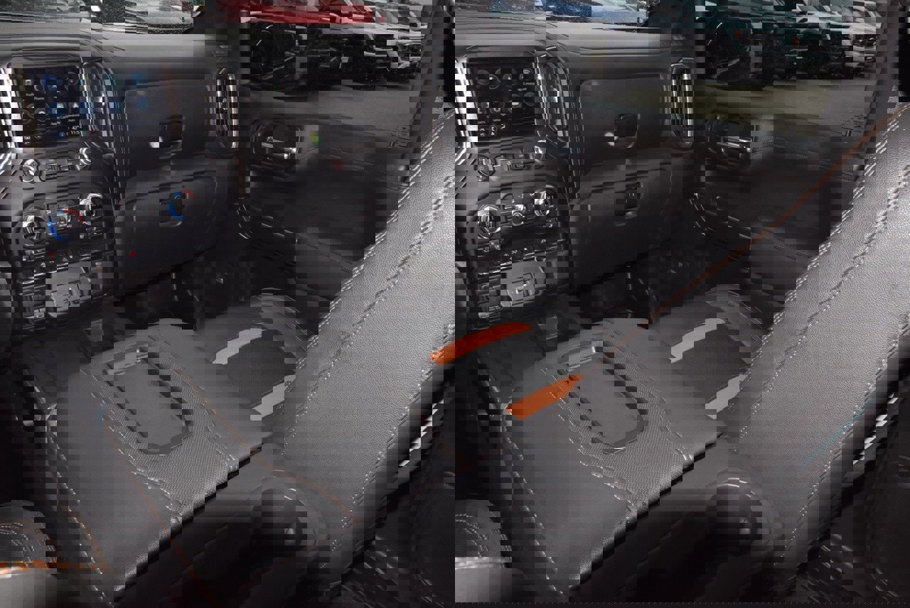 Used 2021 GMC Sierra 1500 AT4 w/ AT4 Preferred Package image 17