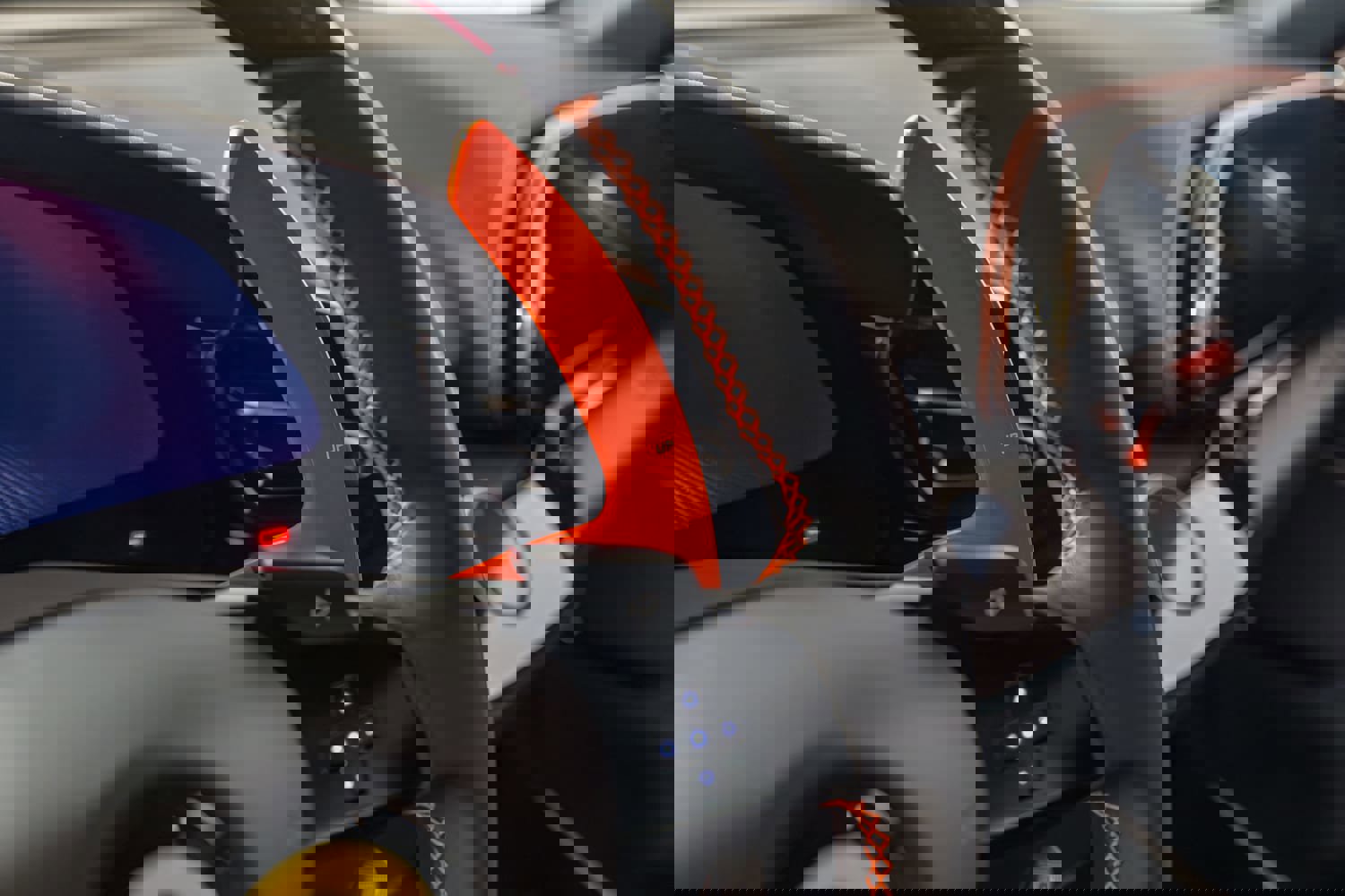 Used 2024 Ferrari Purosangue image 27