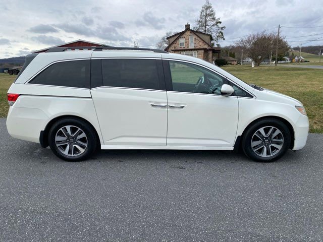 Used 2014 Honda Odyssey Touring Elite image 7
