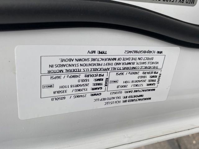 Used 2023 Jeep Grand Cherokee Limited AWD/4WD image 25