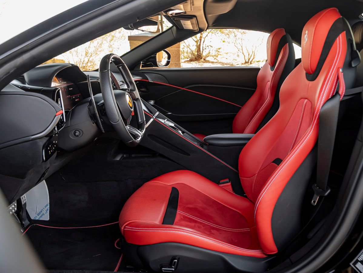 Used 2024 Ferrari Roma Spider RWD image 17