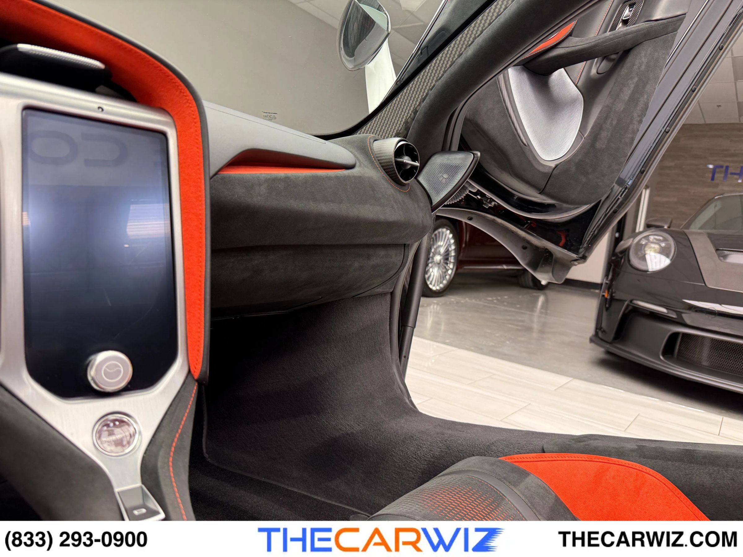 Used 2024 McLaren 750S Spider RWD image 94