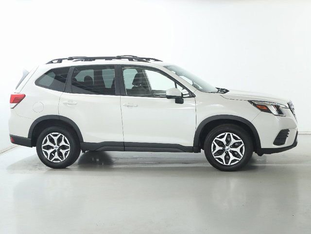 Certified 2022 Subaru Forester Premium w/ Popular Package #1 image 11