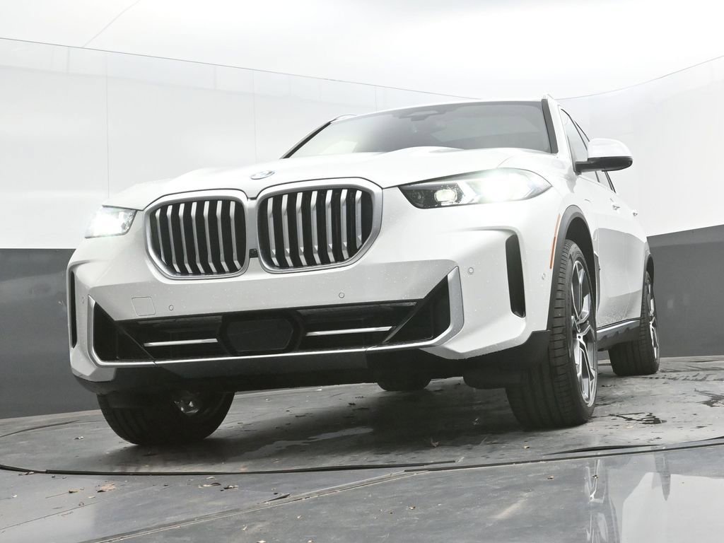 New 2026 BMW X5 xDrive50e AWD/4WD image 55