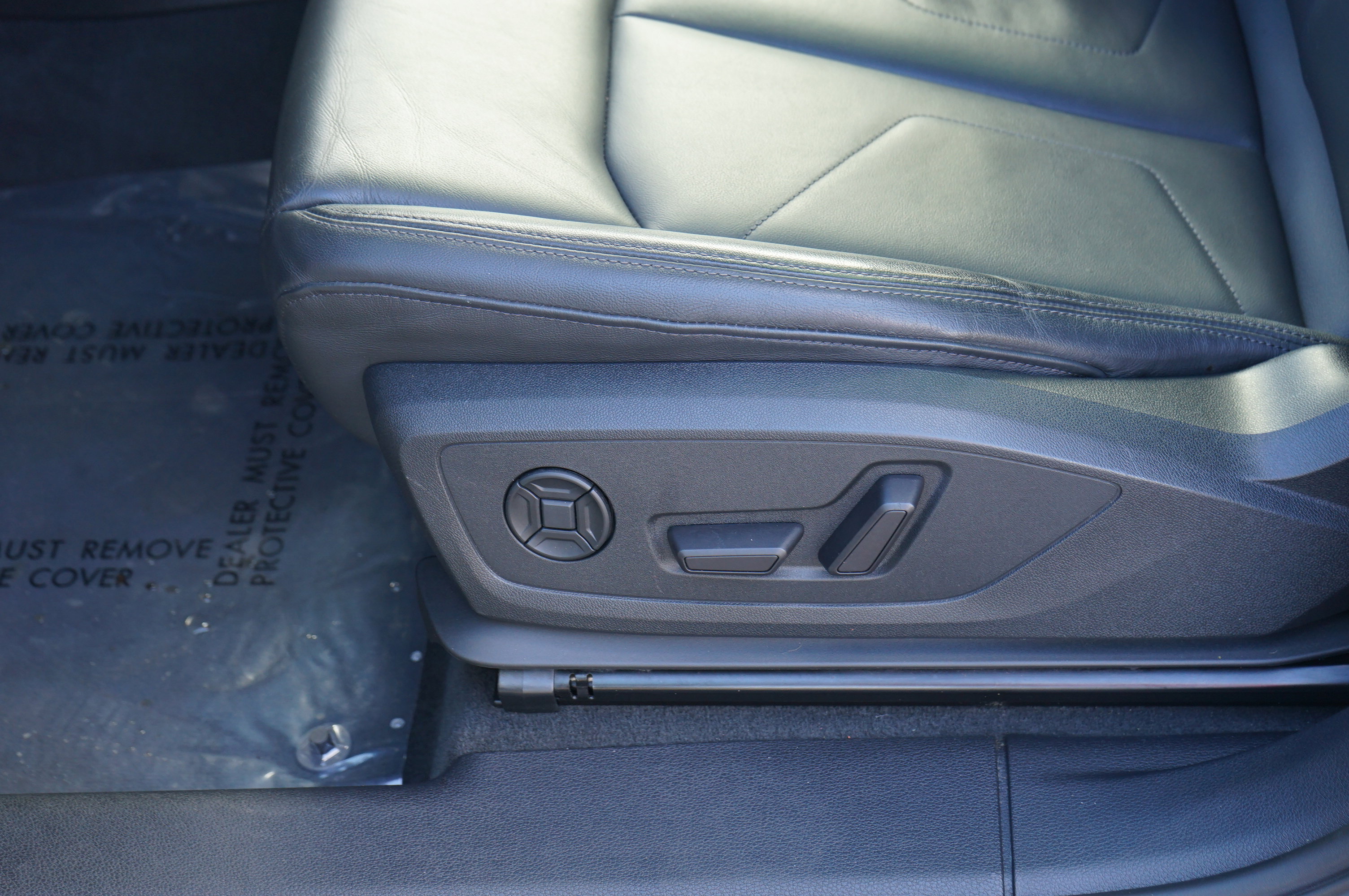 Used 2022 Audi Q3 2.0T Premium w/ Convenience Package image 35