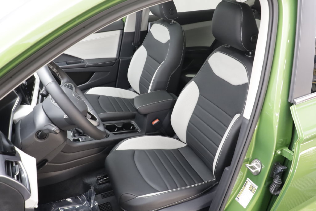 New 2027 Volkswagen Taos SEL AWD/4WD image 15