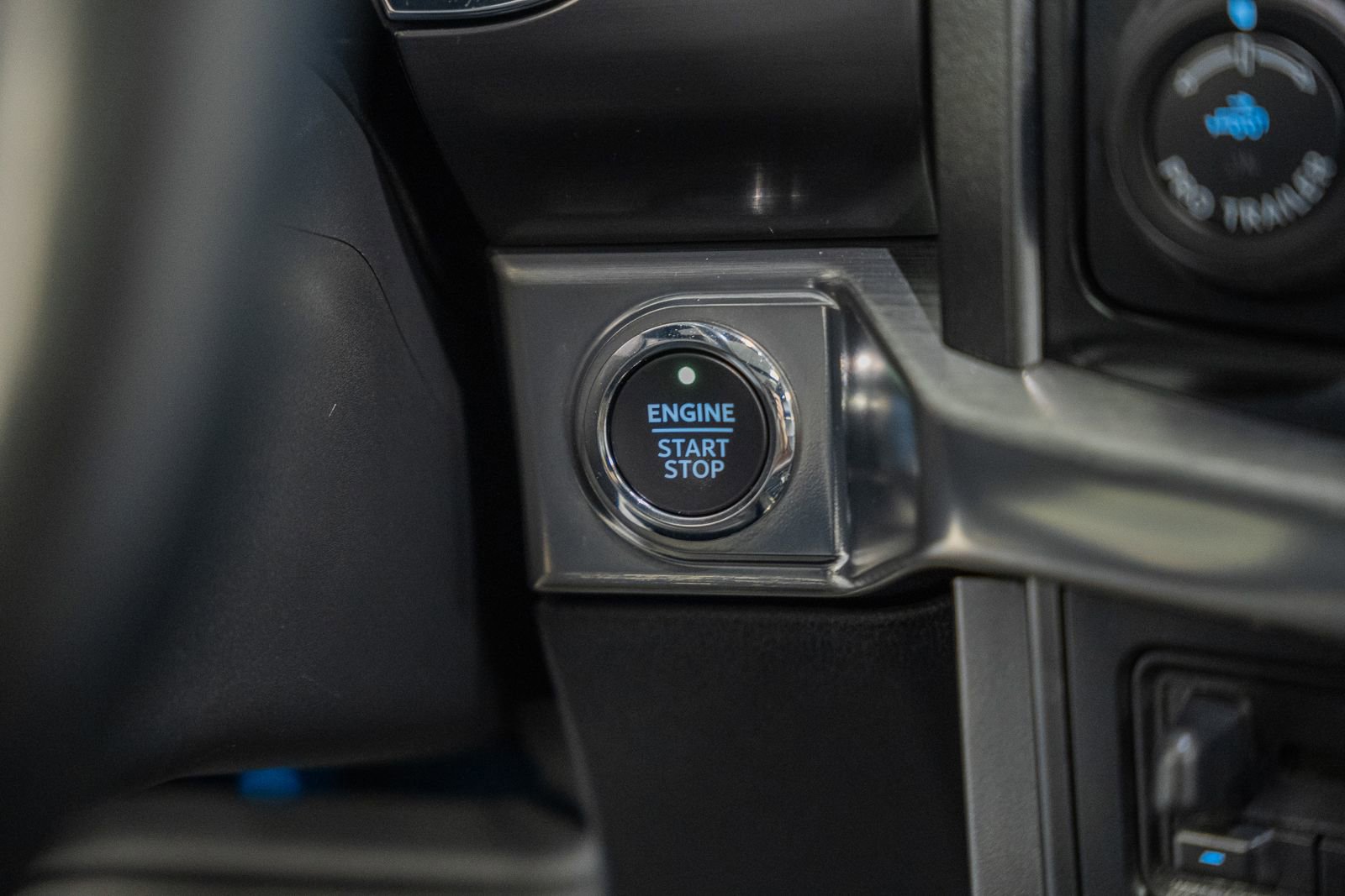 Certified 2023 Ford F150 Lariat w/ Equipment Group 502A High image 38