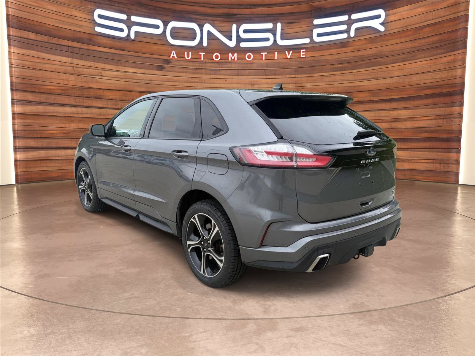 Used 2021 Ford Edge ST w/ Cargo Accessory Package AWD/4WD image 3