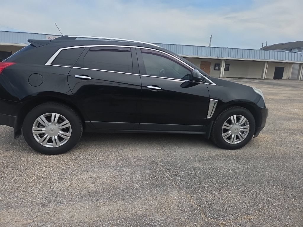 Used 2016 Cadillac SRX Luxury w/ Driver Awareness Package AWD/4WD image 10