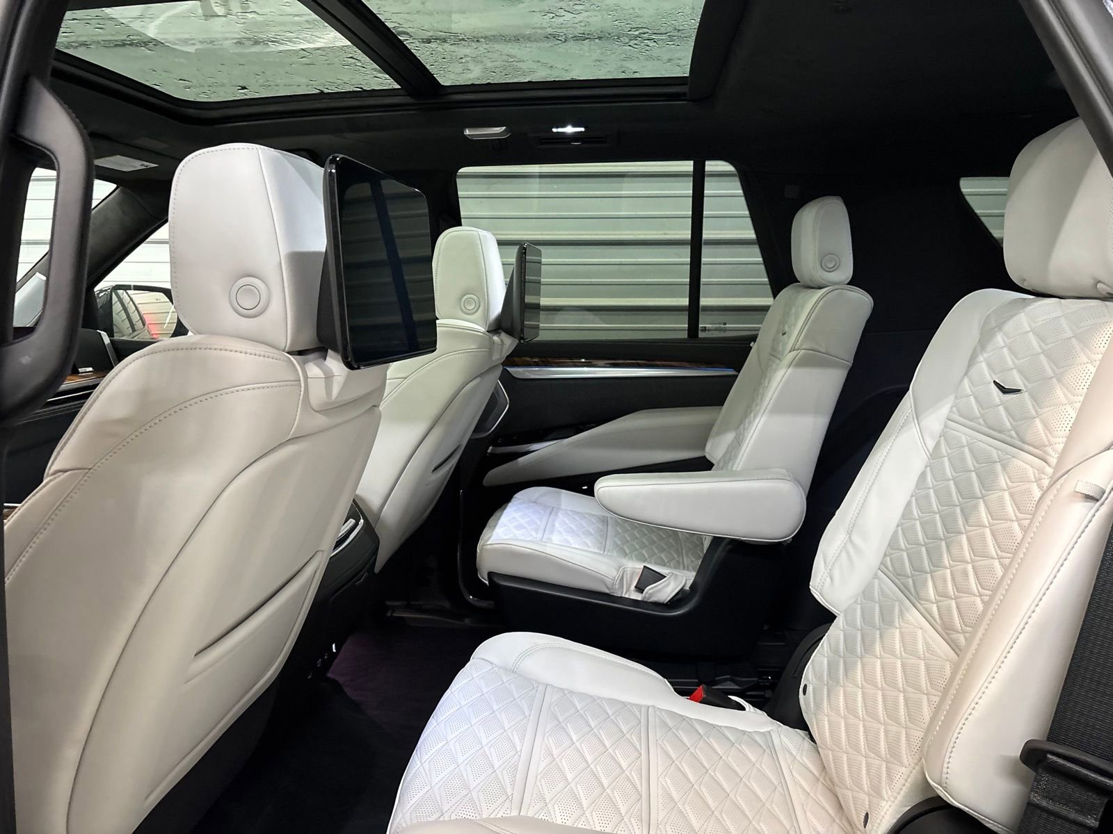 Used 2025 Cadillac Escalade Sport Platinum image 22