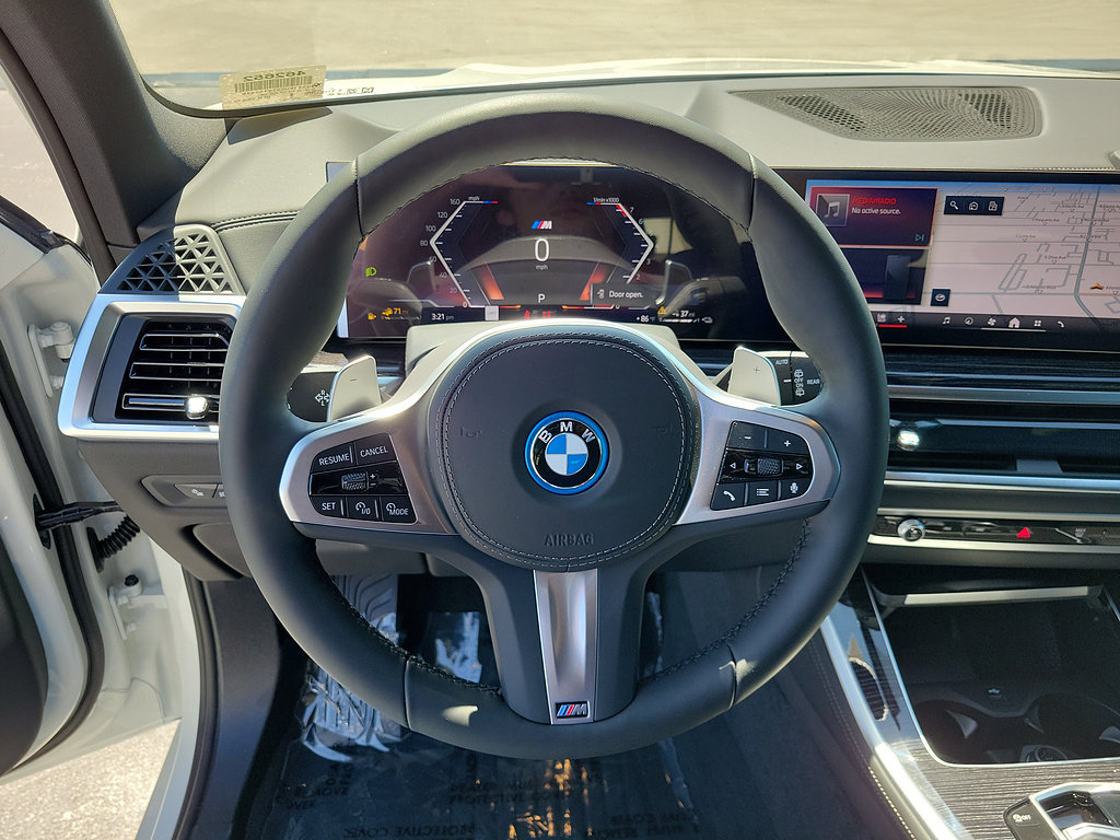 New 2026 BMW X5 xDrive50e w/ M Sport Package AWD/4WD image 25