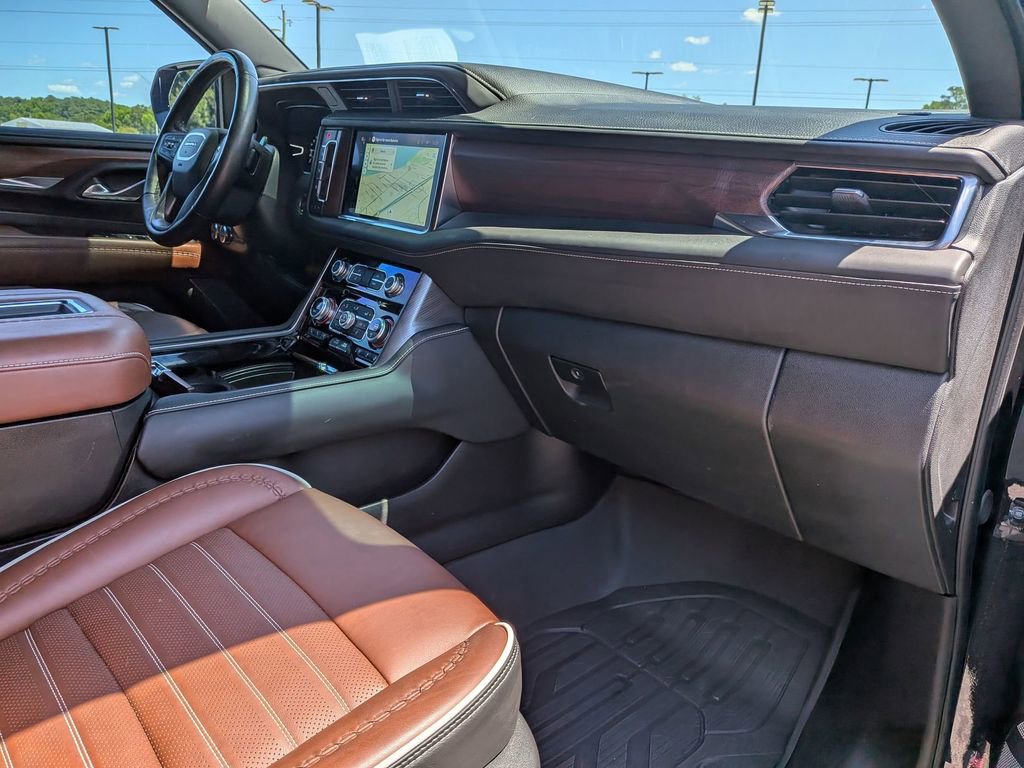 Certified 2024 GMC Yukon XL Denali Ultimate AWD/4WD image 29