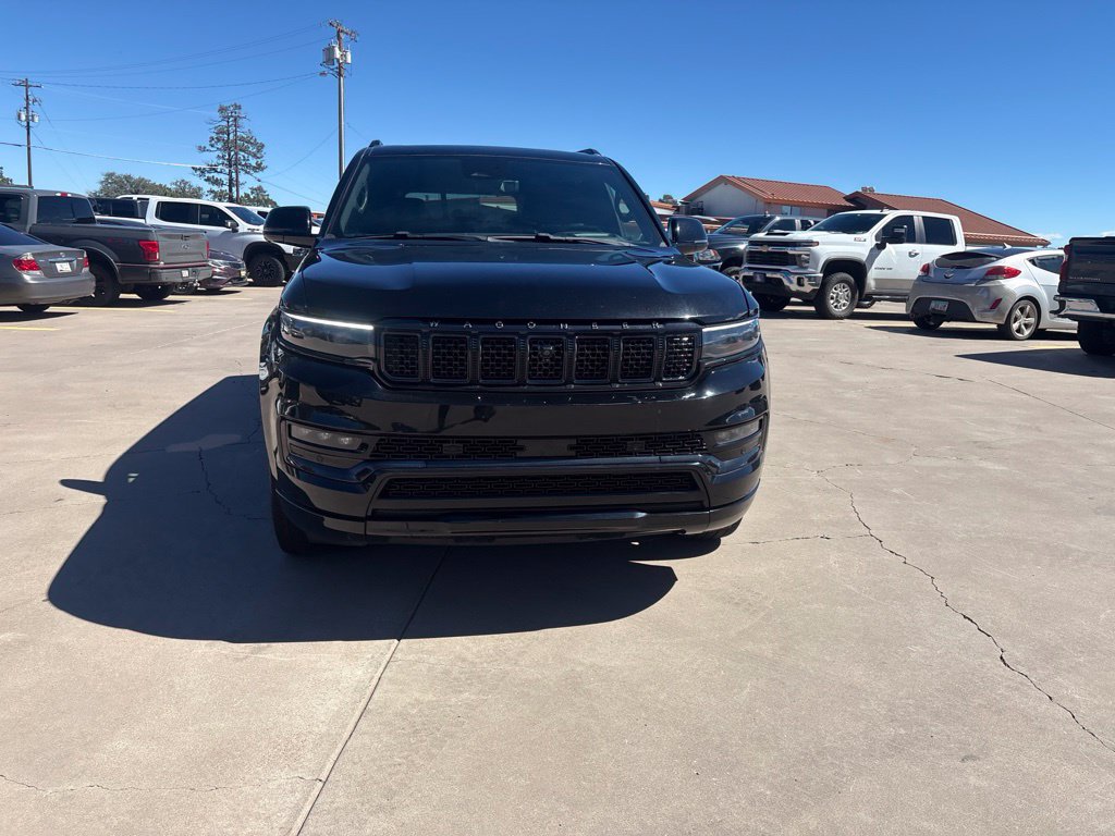 Used 2024 Jeep Grand Wagoneer L Series II w/ Quick Order Packagew 28T AWD/4WD image 2