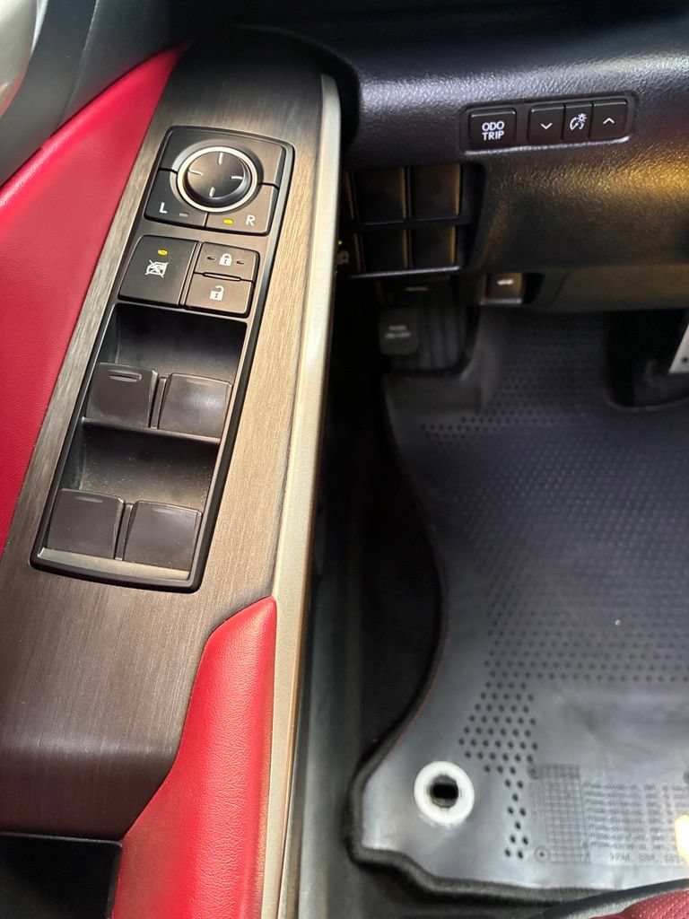 Used 2019 Lexus IS 300 F Sport w/ F Sport Package AWD/4WD image 30
