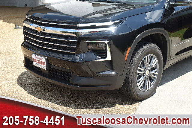 New 2026 Chevrolet Traverse LT w/ LPO, Floor Liner Package FWD image 36