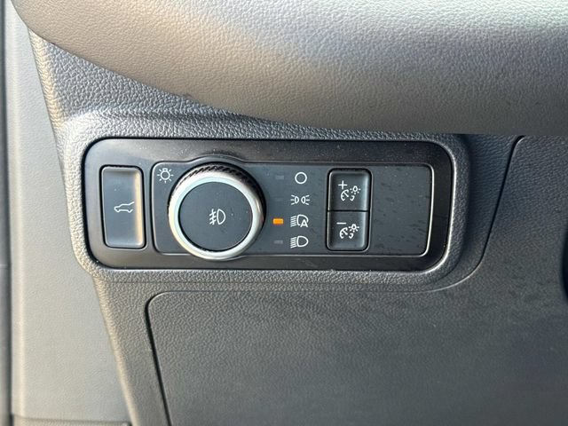 Used 2025 Ford Explorer ST-Line w/ ST-Line Street Pack AWD/4WD image 28