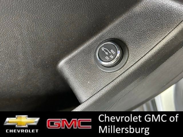 Used 2019 Chevrolet Traverse LT FWD image 19