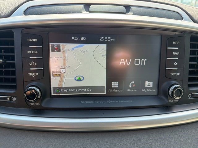 Used 2019 Kia Sorento SX w/ SX Touring Package FWD image 16