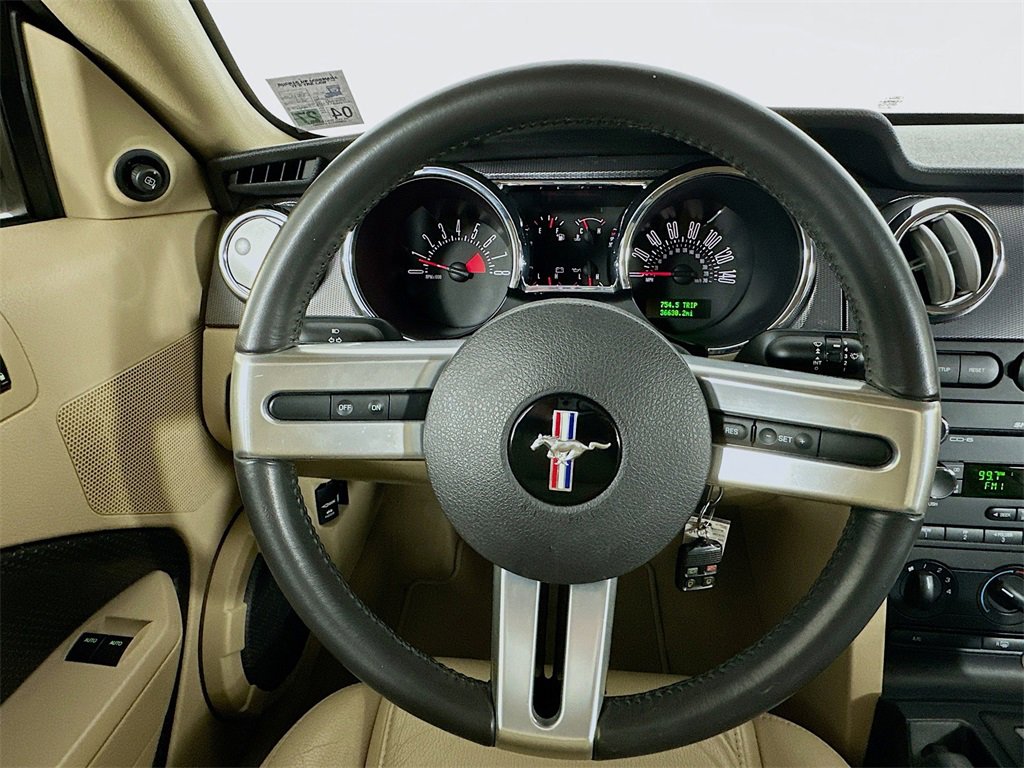 Used 2008 Ford Mustang GT image 10