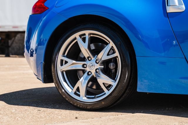 Used 2010 Nissan 370Z Touring w/ Sport Pkg RWD image 54