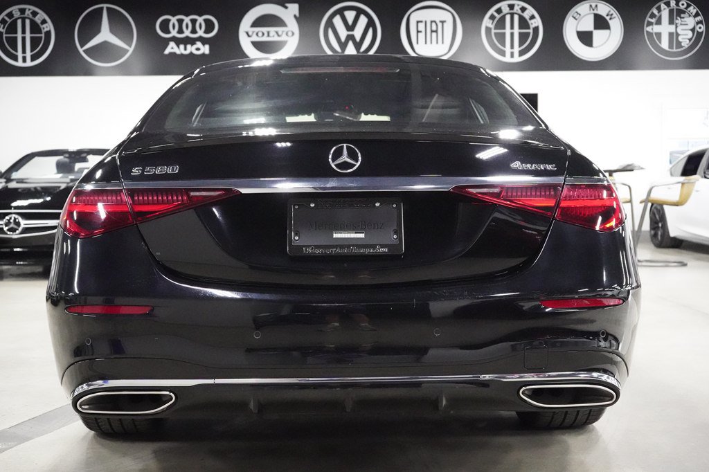 Used 2021 Mercedes-Benz S 580 4MATIC Sedan image 4