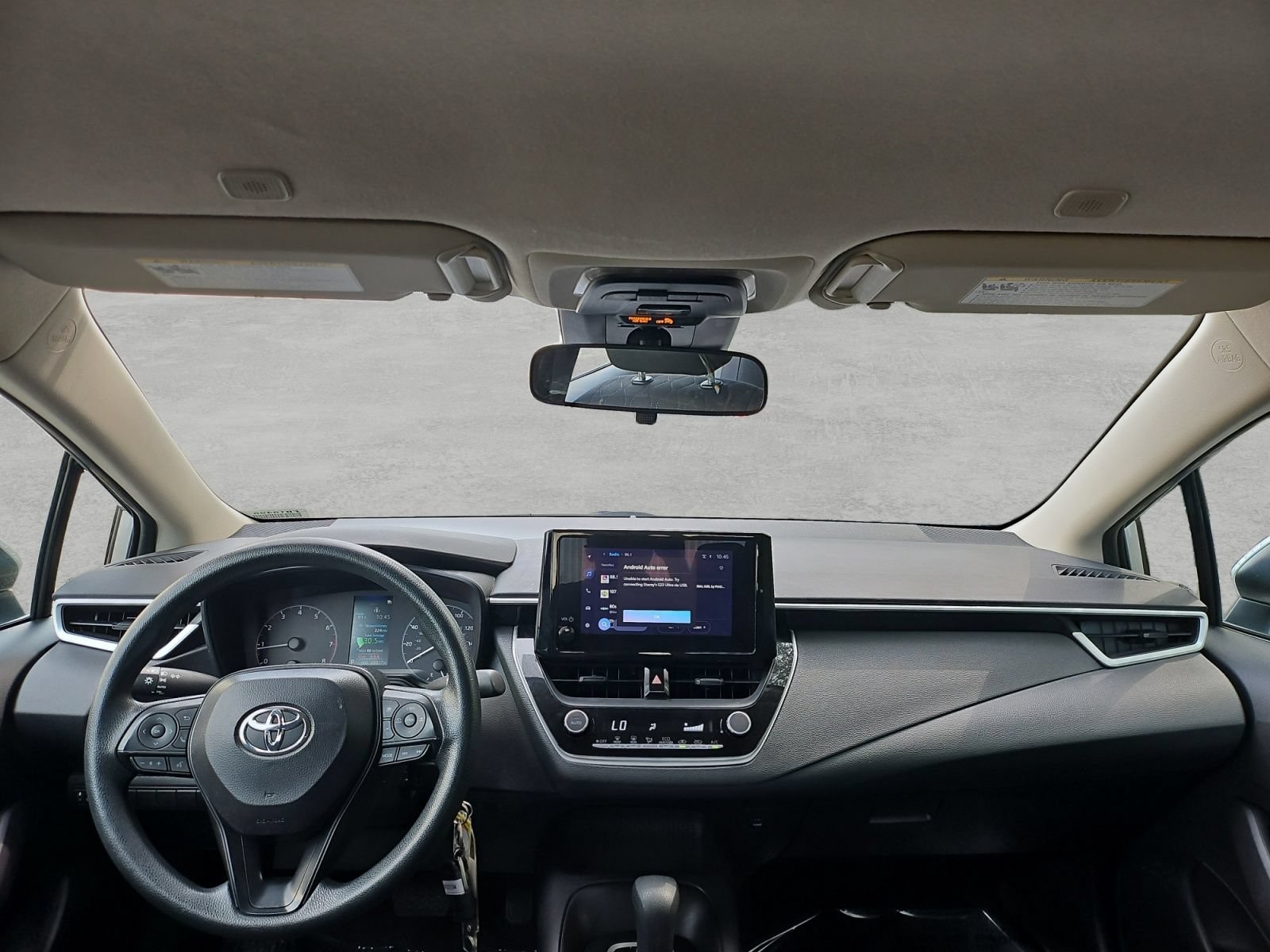 Used 2025 Toyota Corolla LE FWD image 39