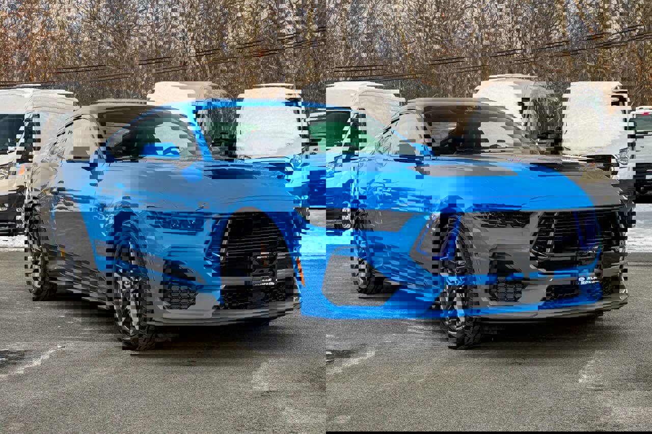 Used 2024 Ford Mustang GT Premium image 1