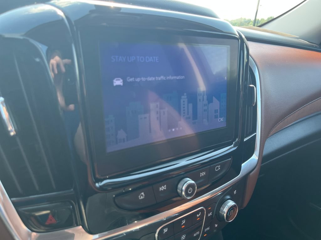 Used 2021 Chevrolet Traverse High Country AWD/4WD image 18