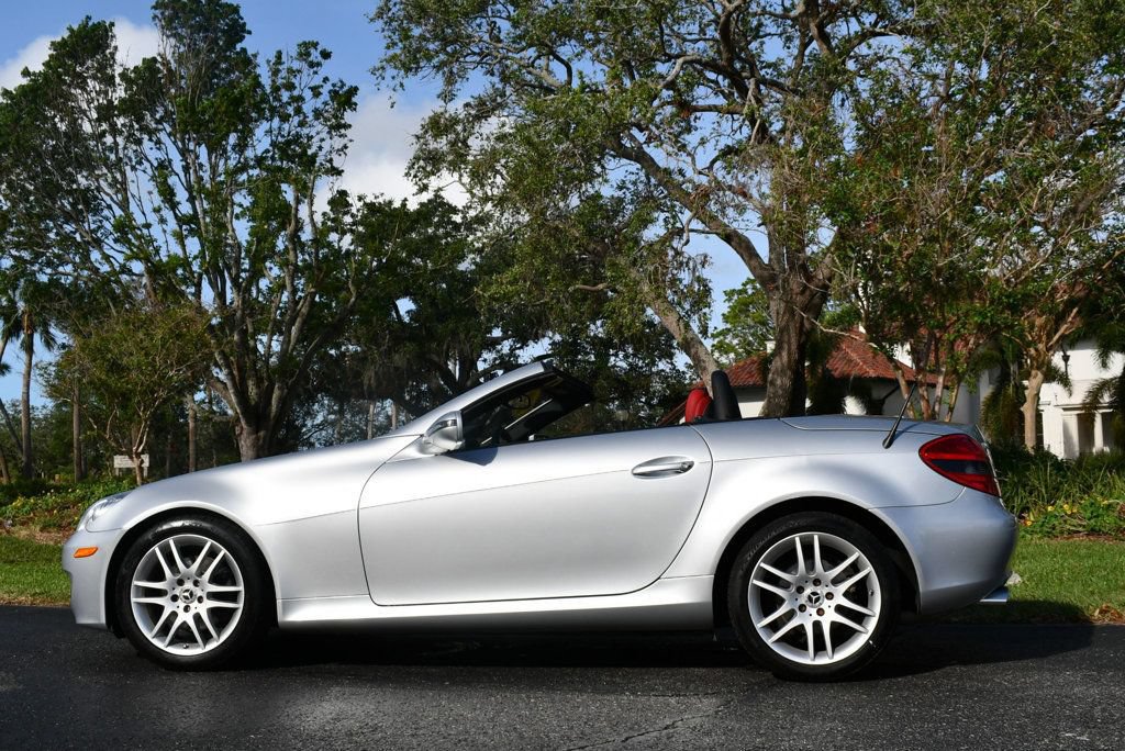 Used 2009 Mercedes-Benz SLK 300 image 29