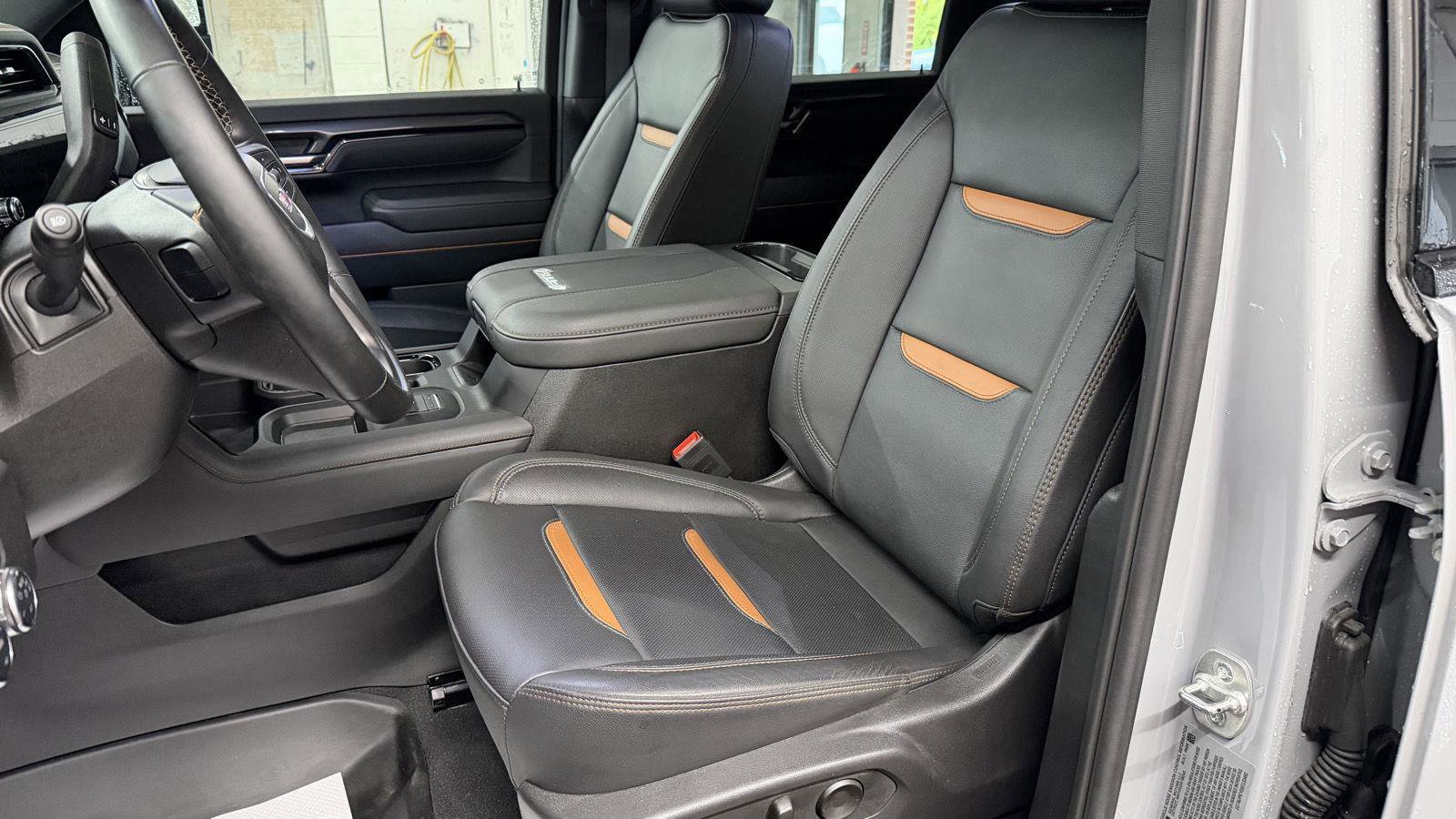 Used 2025 GMC Sierra 2500 AT4 w/ AT4 Premium Plus Package image 10