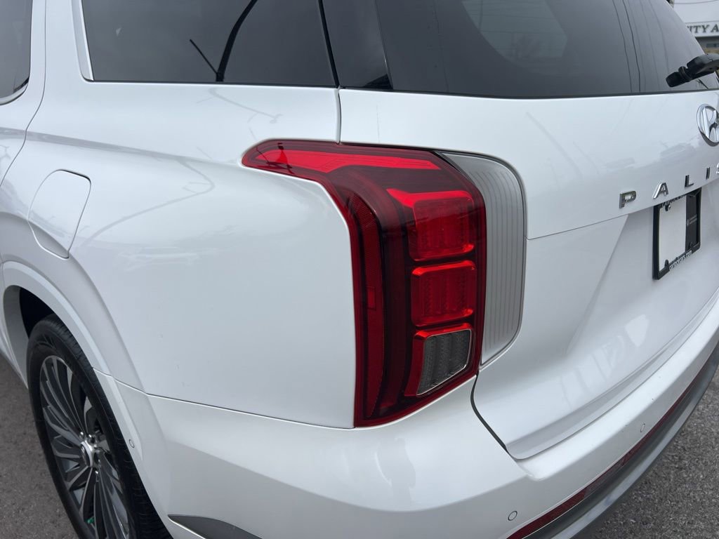 Used 2024 Hyundai Palisade Calligraphy image 13