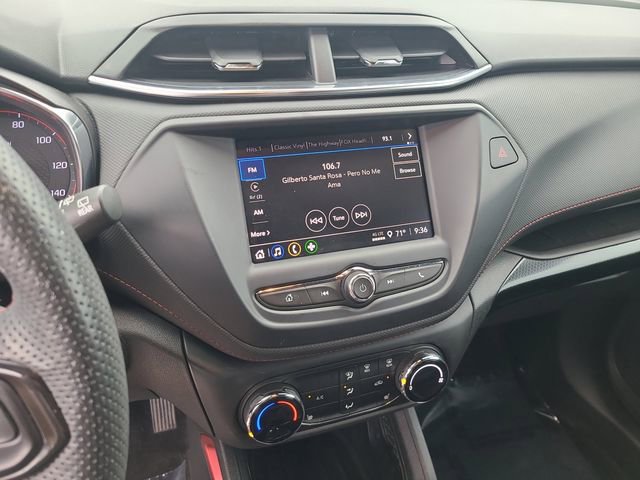 Used 2023 Chevrolet TrailBlazer RS image 25