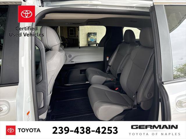 Certified 2025 Toyota Sienna XLE image 17